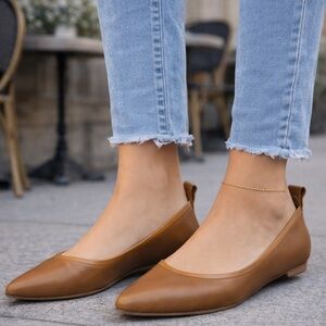 NWOB Rosemunde size 39 Brown VIBE Point Toe Flat